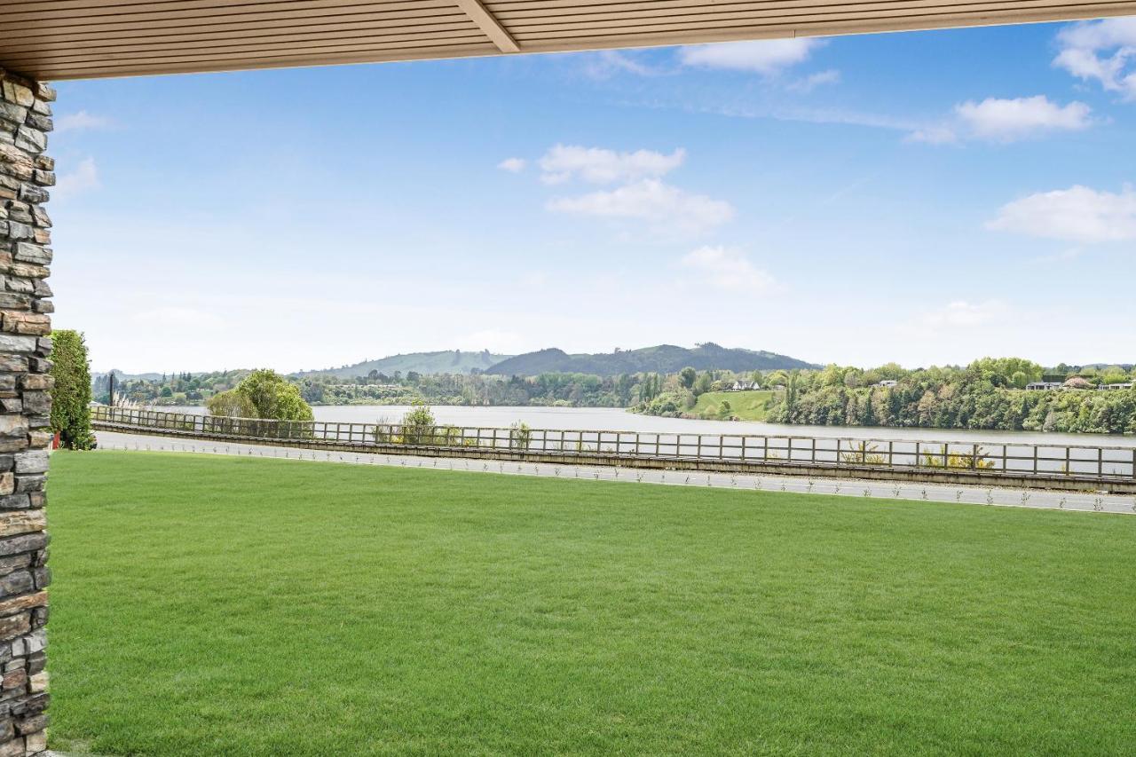 Lakeside Karapiro Downstairs Apartment Cambridge Exteriör bild