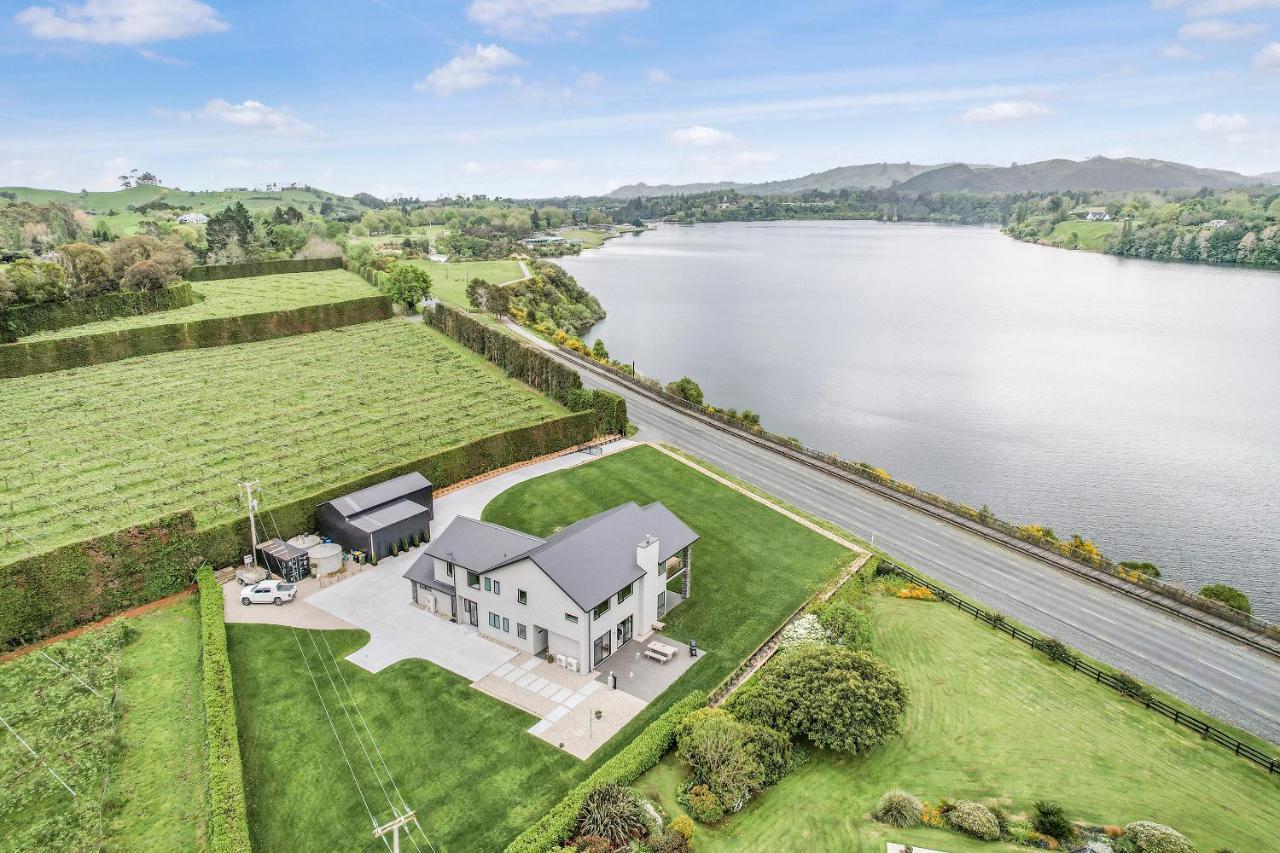 Lakeside Karapiro Downstairs Apartment Cambridge Exteriör bild