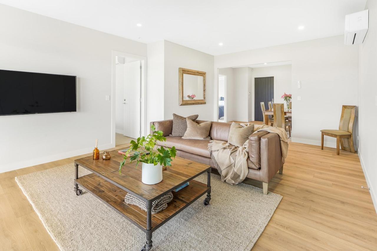 Lakeside Karapiro Downstairs Apartment Cambridge Exteriör bild